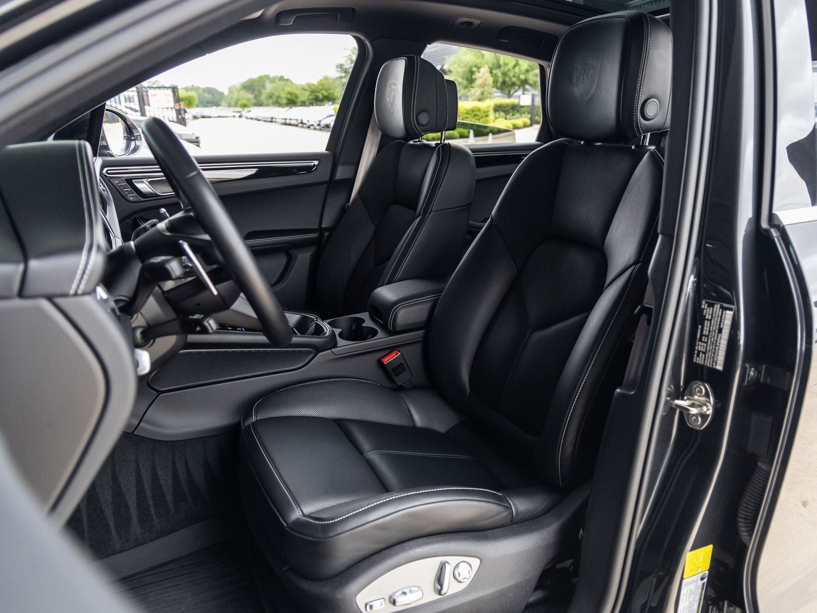 2024 Porsche Macan S