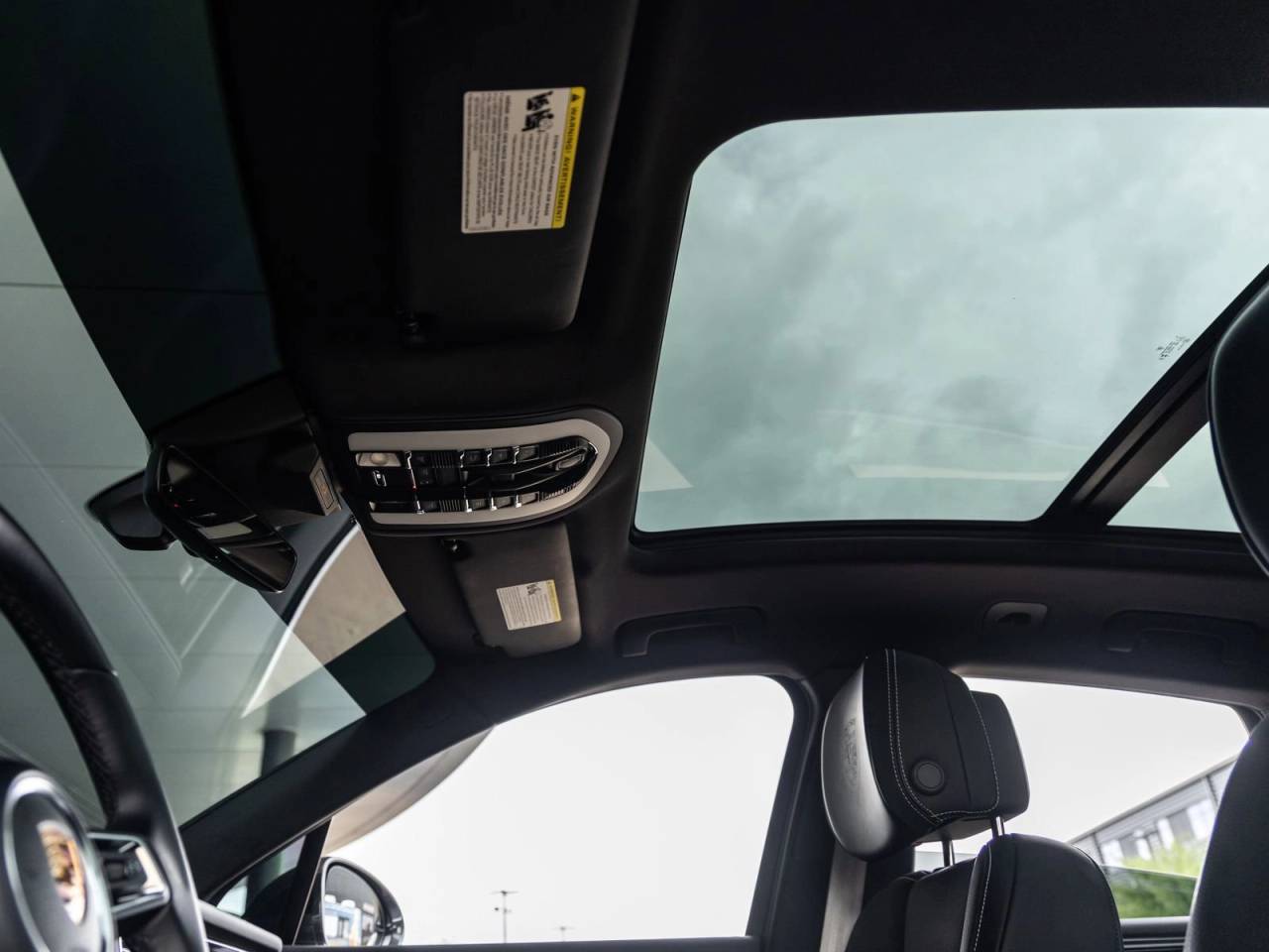 2024 Porsche Macan S