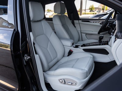 2026 Porsche Macan Macan S