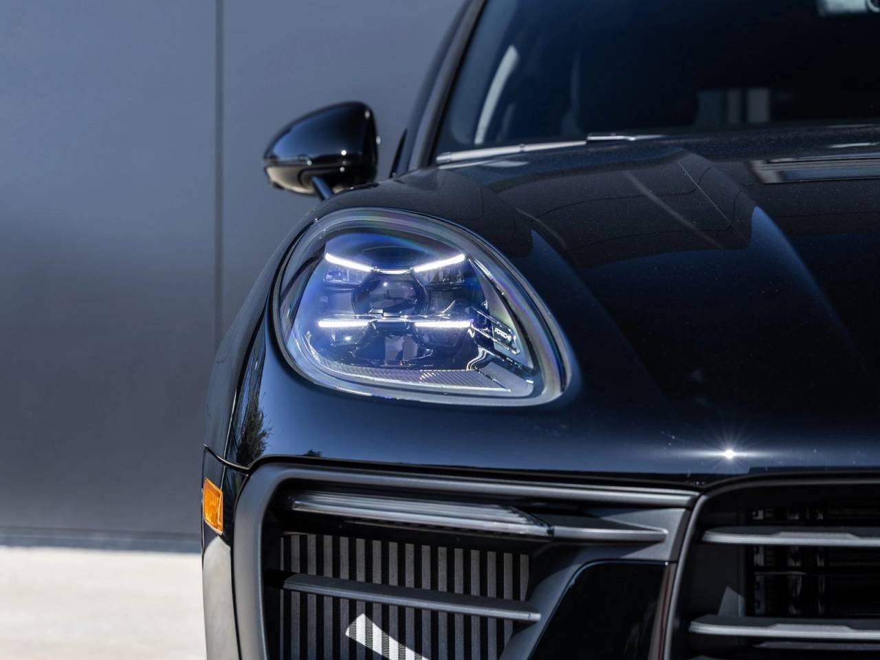 2026 Porsche Macan S