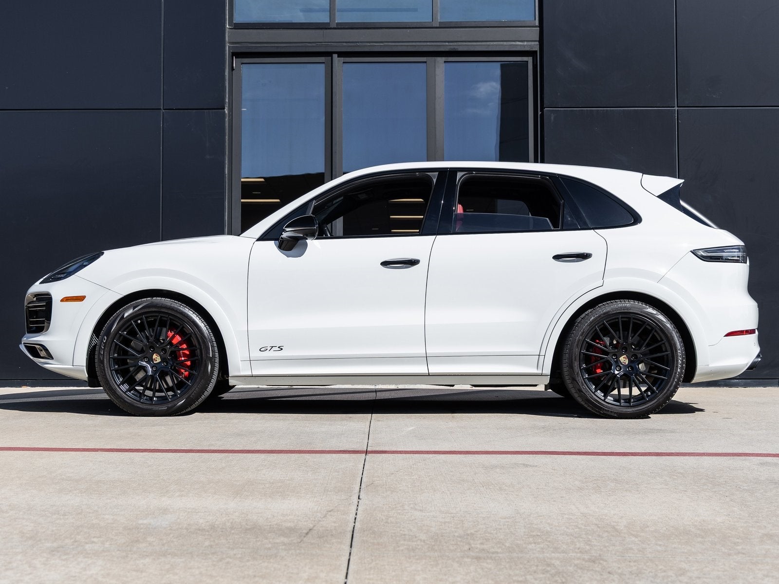 2022 Porsche Cayenne GTS