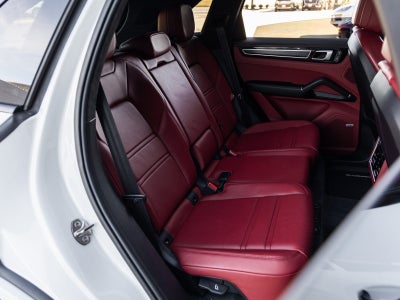 2022 Porsche Cayenne GTS