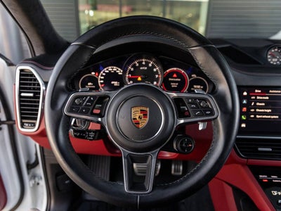 2022 Porsche Cayenne Cayenne GTS (MY22)