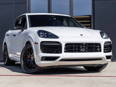 2022 Porsche Cayenne Cayenne GTS (MY22)