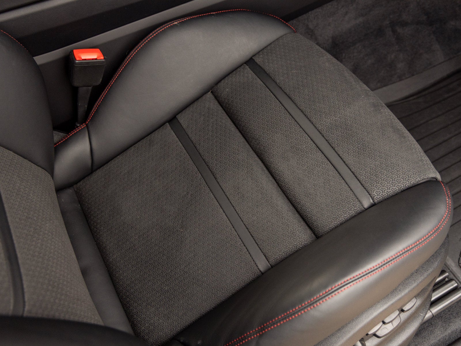 2025 Porsche Cayenne Cayenne GTS