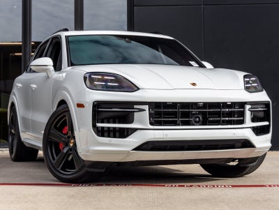 2025 Porsche Cayenne Cayenne GTS