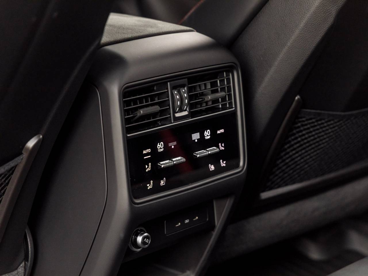 2025 Porsche Cayenne Cayenne GTS