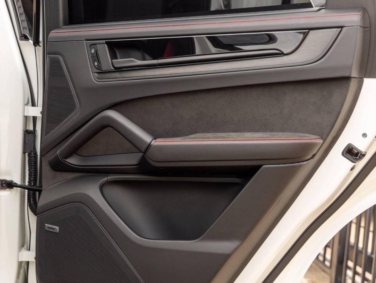 2025 Porsche Cayenne Cayenne GTS