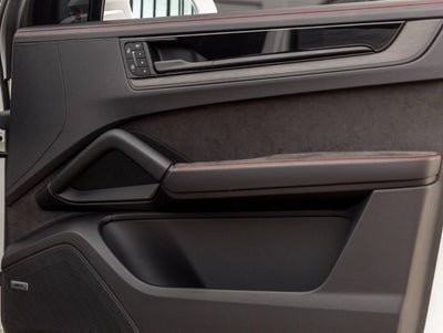 2025 Porsche Cayenne Cayenne GTS