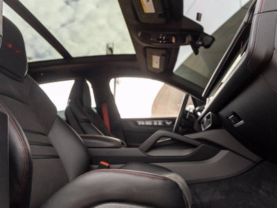 2025 Porsche Cayenne Cayenne GTS