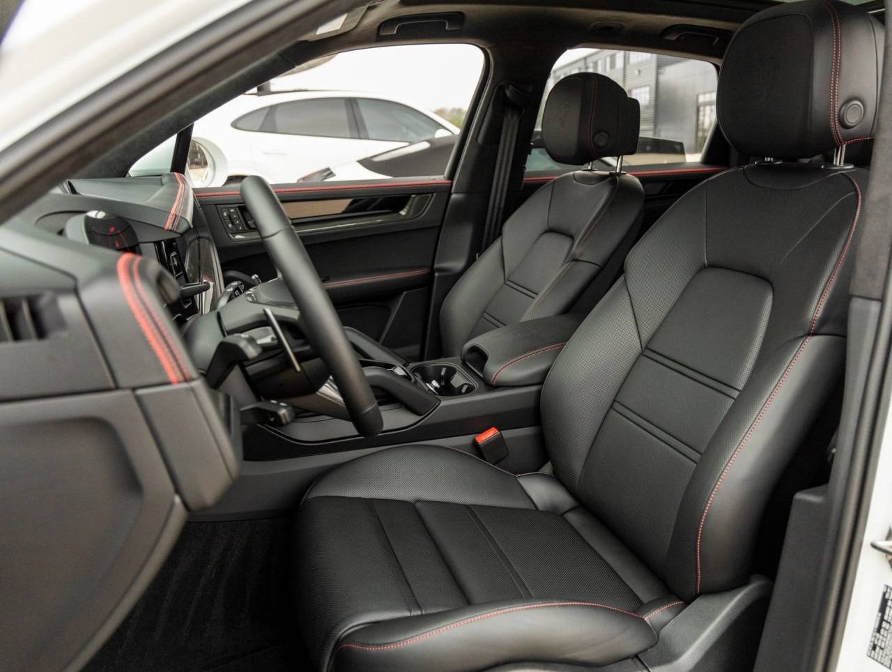 2026 Porsche Cayenne Cayenne GTS