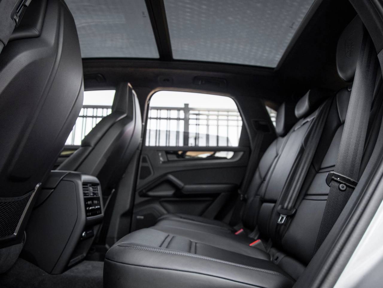 2025 Porsche Cayenne Cayenne GTS