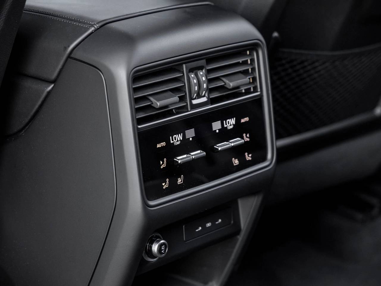 2025 Porsche Cayenne Cayenne GTS