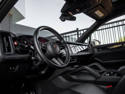 2025 Porsche Cayenne Cayenne GTS