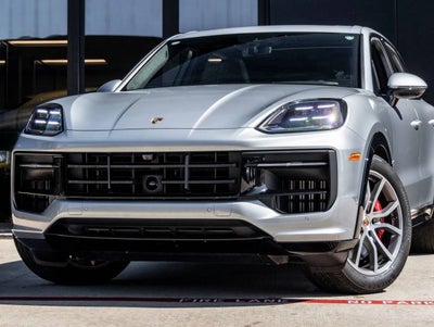 2025 Porsche Cayenne Cayenne GTS