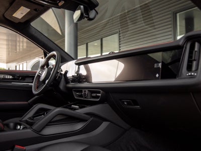 2026 Porsche Cayenne Cayenne GTS