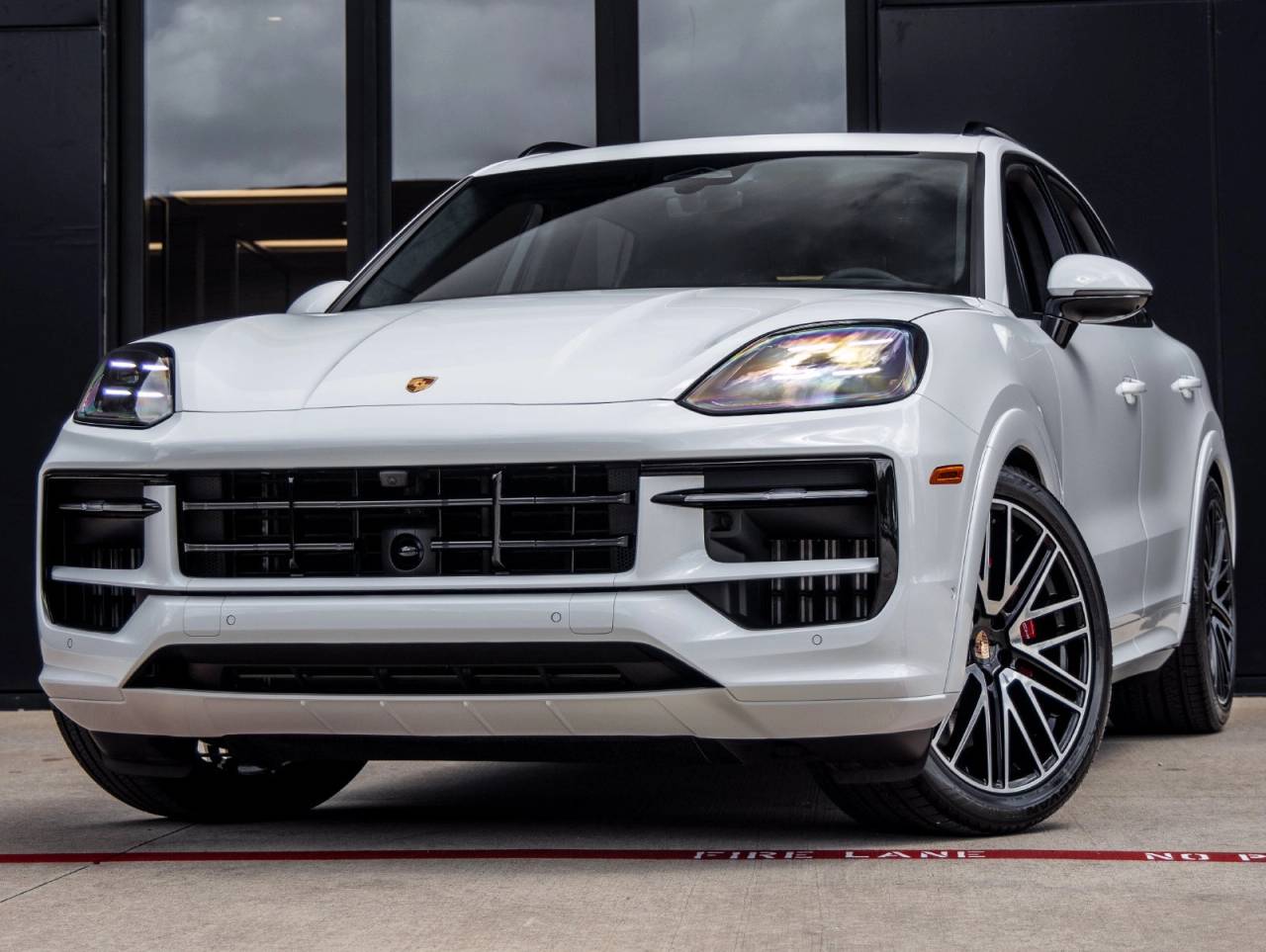 2026 Porsche Cayenne Cayenne GTS