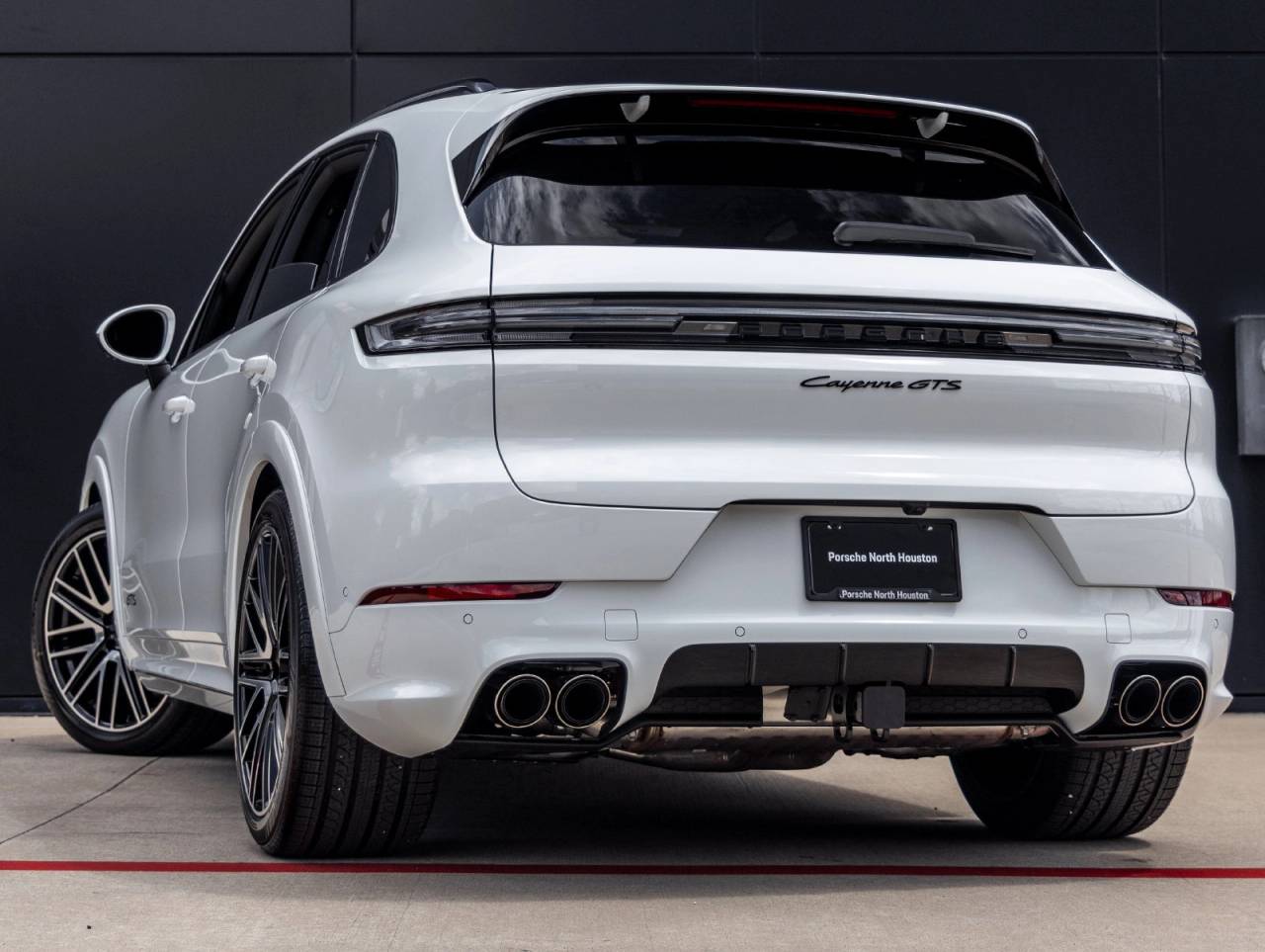 2026 Porsche Cayenne Cayenne GTS
