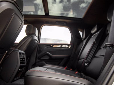 2026 Porsche Cayenne Cayenne GTS