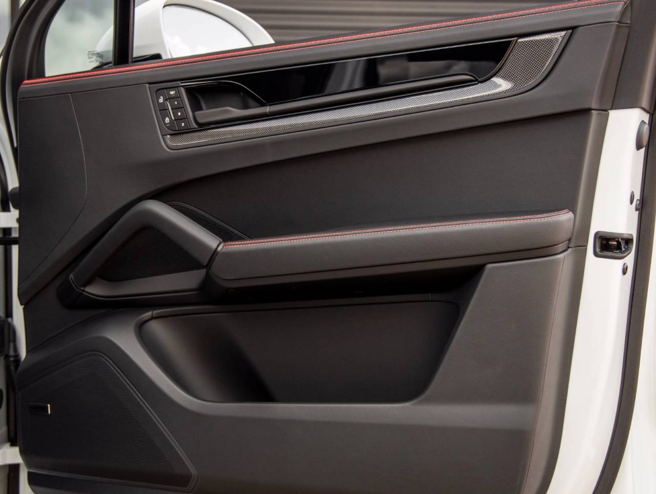 2026 Porsche Cayenne Cayenne GTS