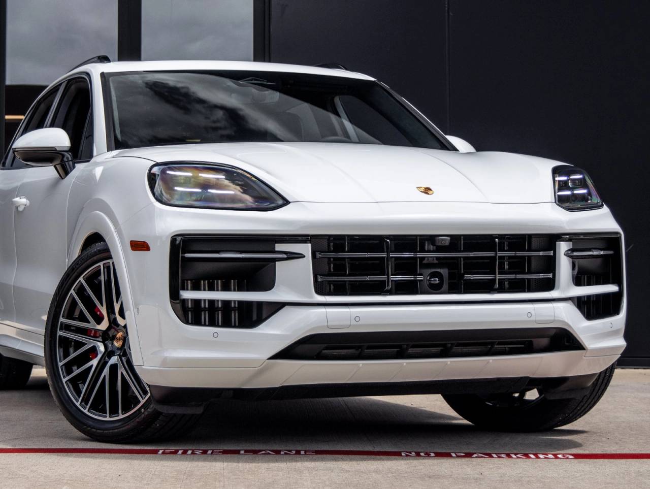 2026 Porsche Cayenne Cayenne GTS