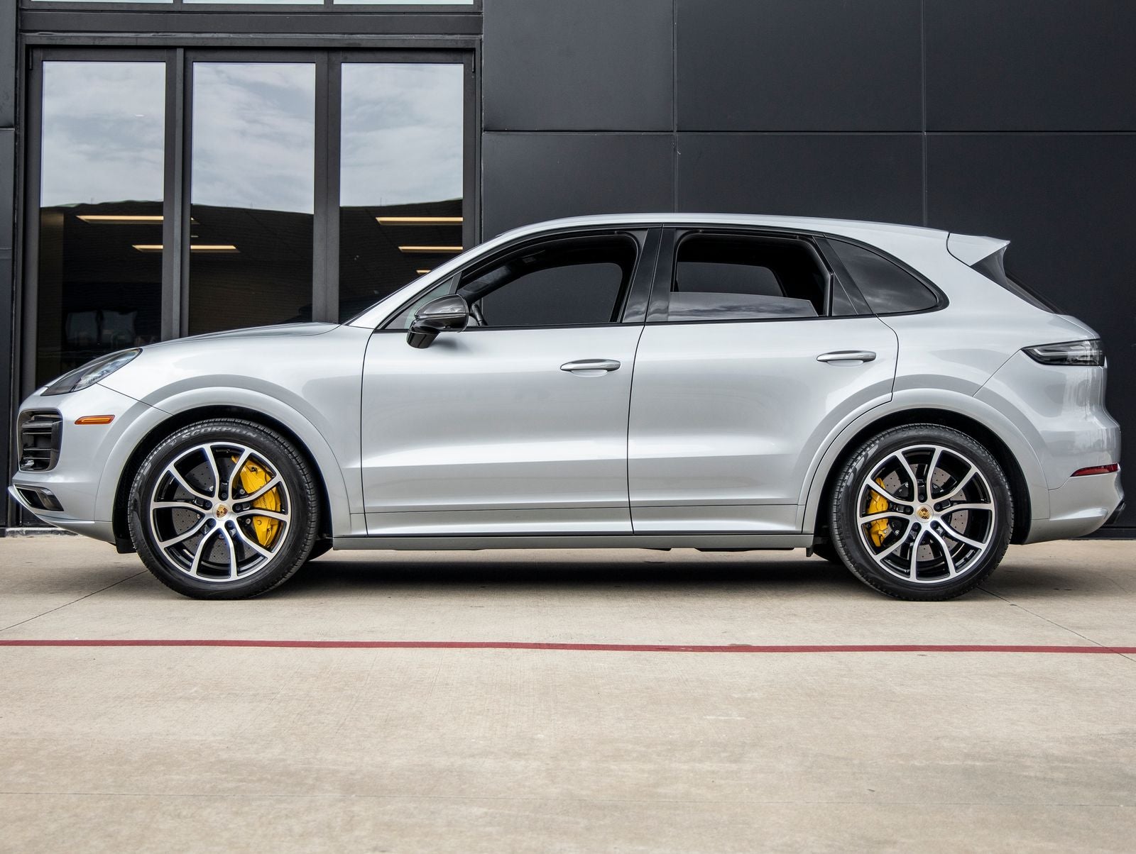 2021 Porsche Cayenne Cayenne GTS (MY21)