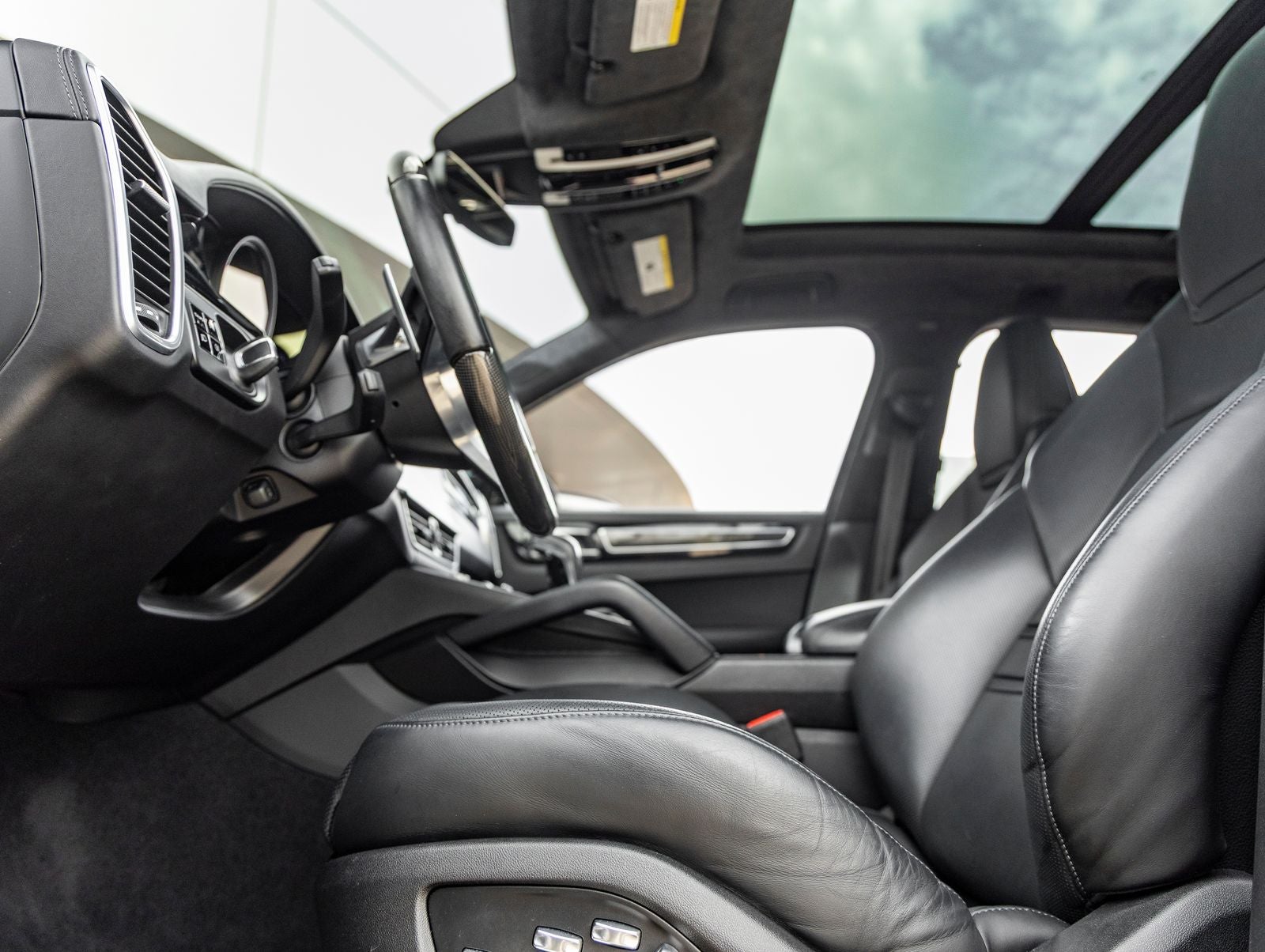 2021 Porsche Cayenne Cayenne GTS (MY21)