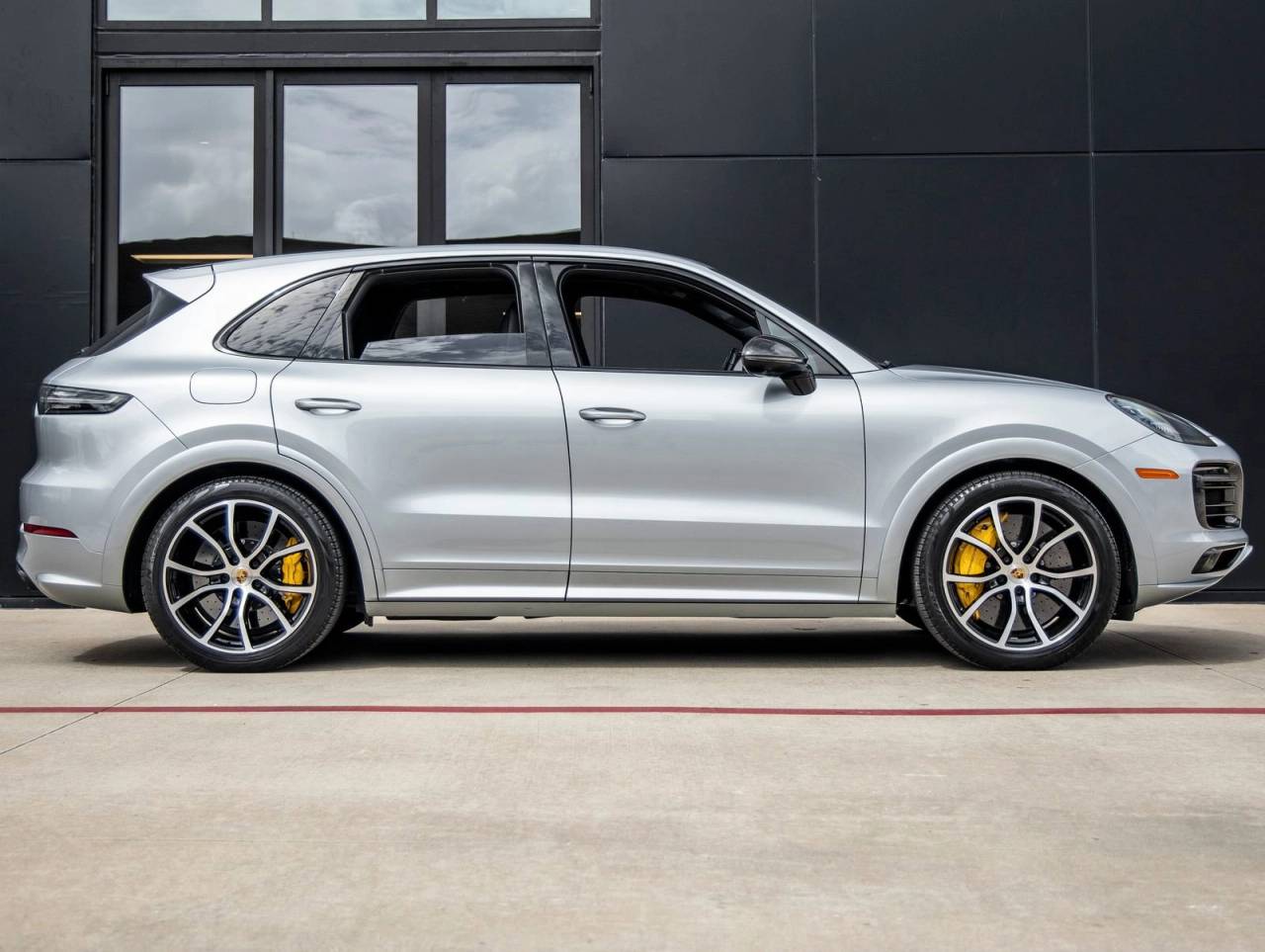 2021 Porsche Cayenne GTS