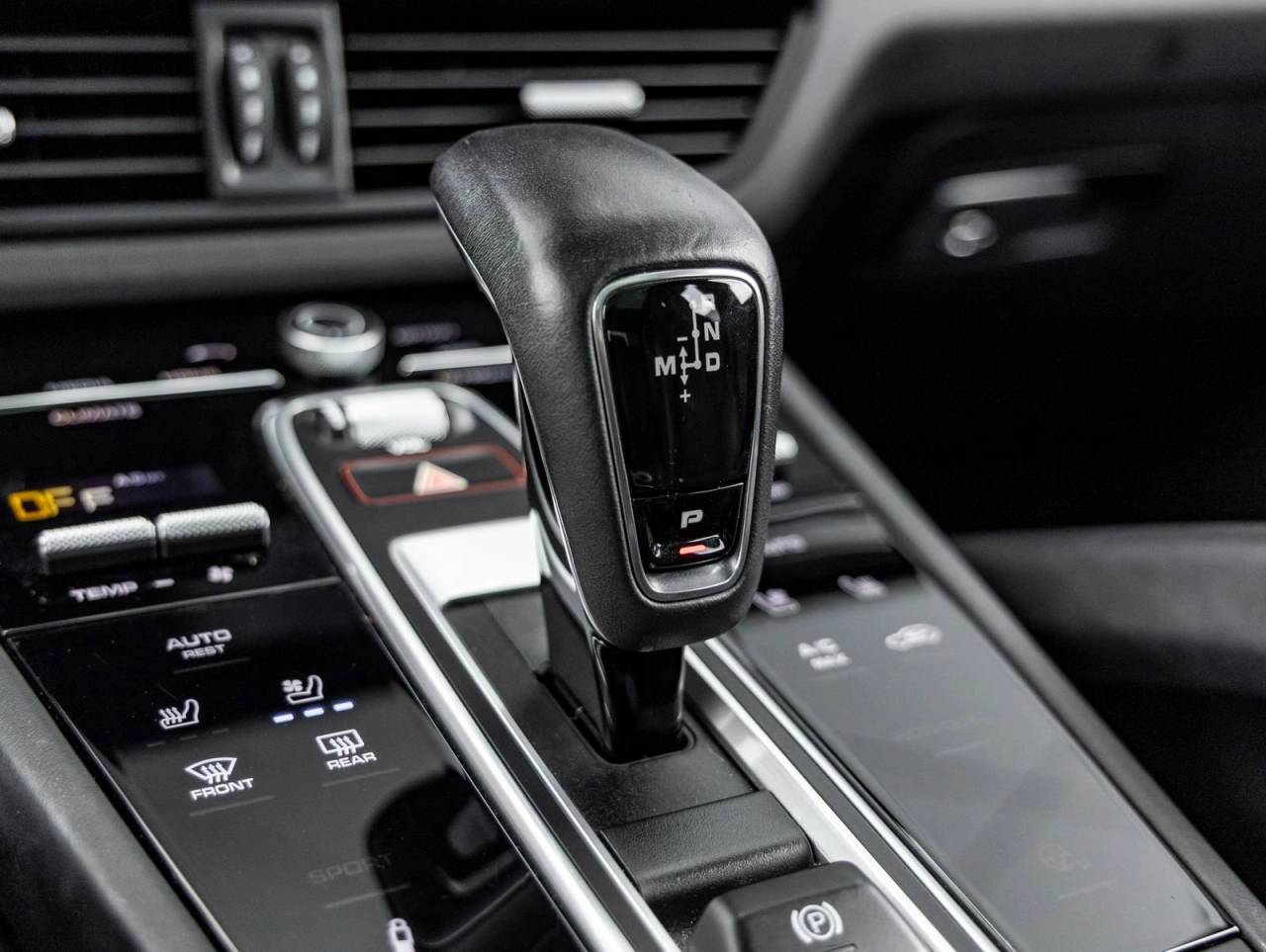 2021 Porsche Cayenne GTS