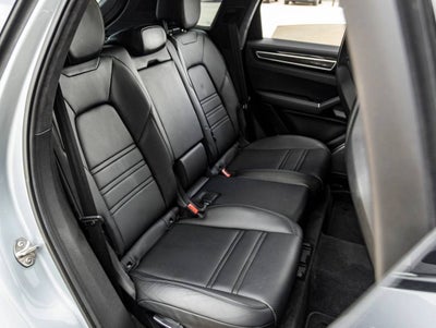 2021 Porsche Cayenne GTS