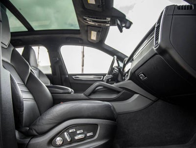 2021 Porsche Cayenne GTS