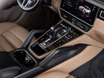 2023 Porsche Cayenne Cayenne GTS (MY23)