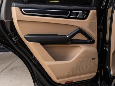 2023 Porsche Cayenne Cayenne GTS (MY23)