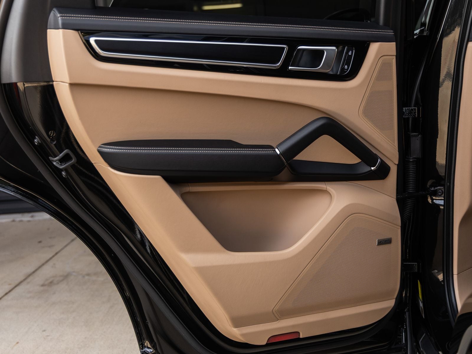 2023 Porsche Cayenne Cayenne GTS (MY23)