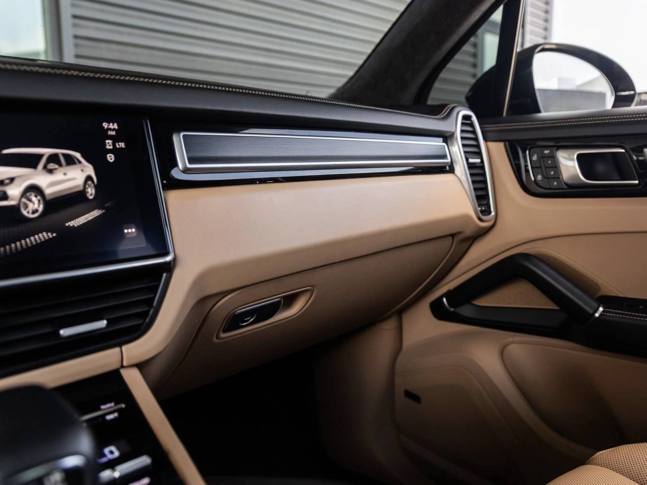 2023 Porsche Cayenne Cayenne GTS (MY23)