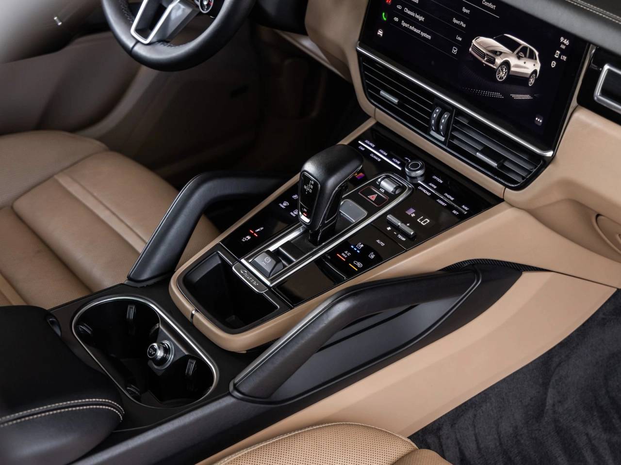 2023 Porsche Cayenne Cayenne GTS (MY23)