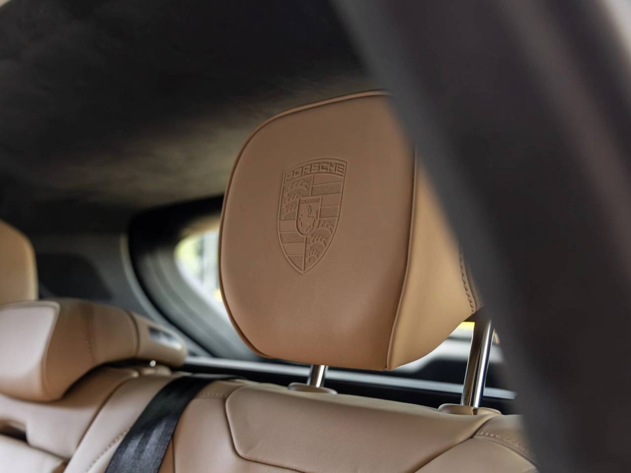 2023 Porsche Cayenne Cayenne GTS (MY23)