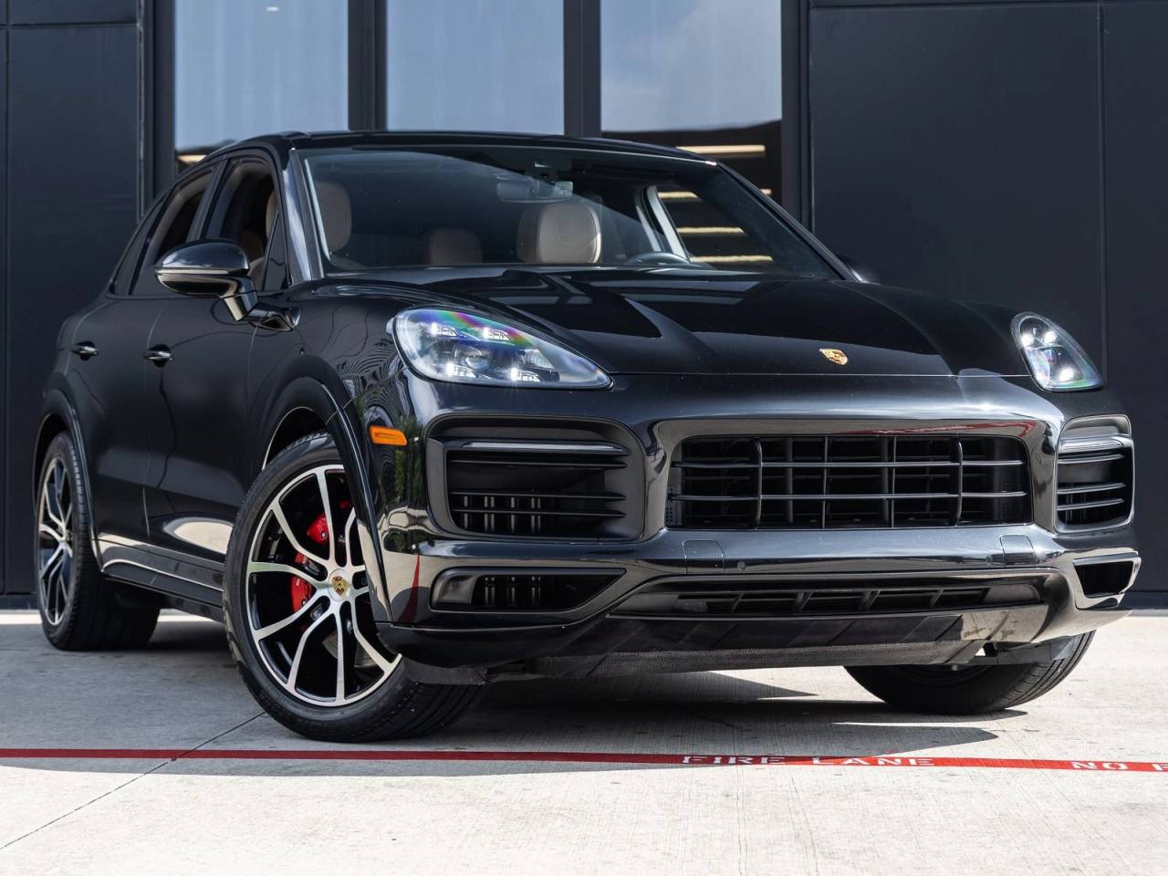 2023 Porsche Cayenne Cayenne GTS (MY23)