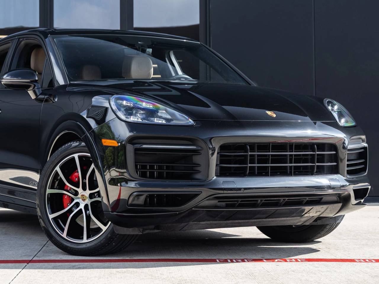 2023 Porsche Cayenne Cayenne GTS (MY23)
