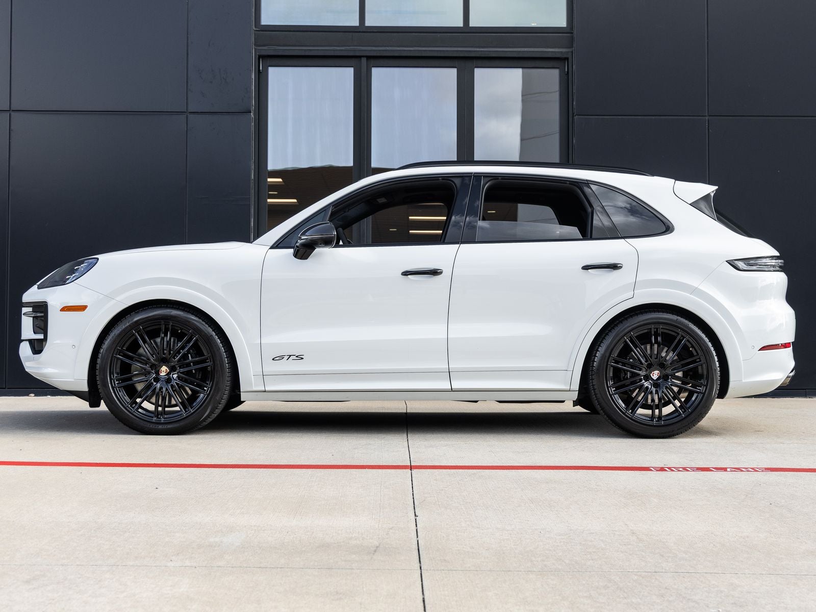 2025 Porsche Cayenne Cayenne GTS