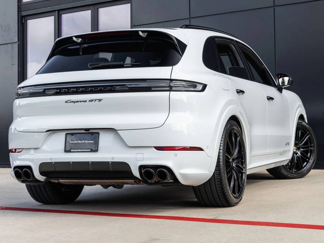 2025 Porsche Cayenne Cayenne GTS