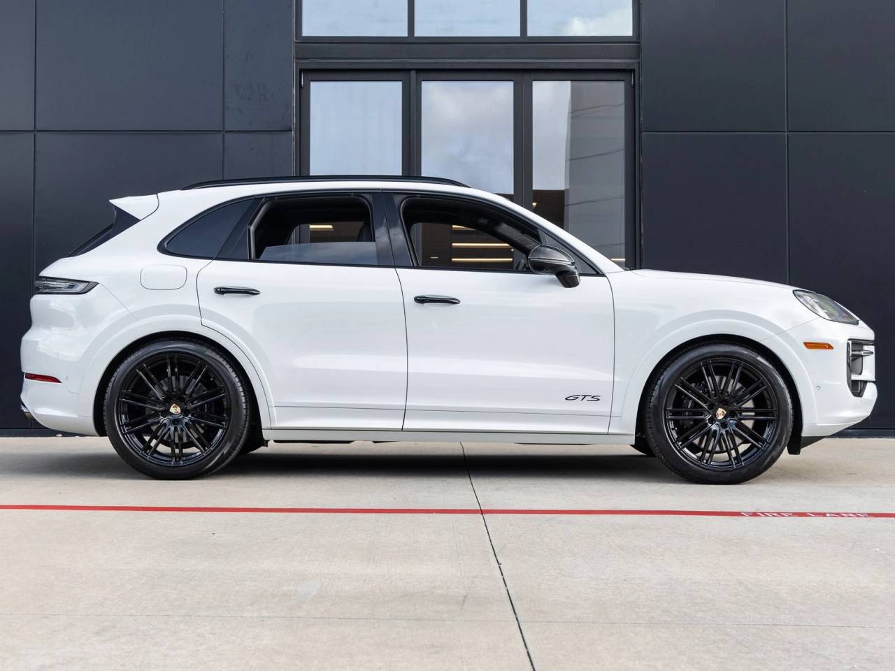 2025 Porsche Cayenne Cayenne GTS