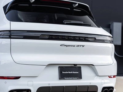 2025 Porsche Cayenne Cayenne GTS