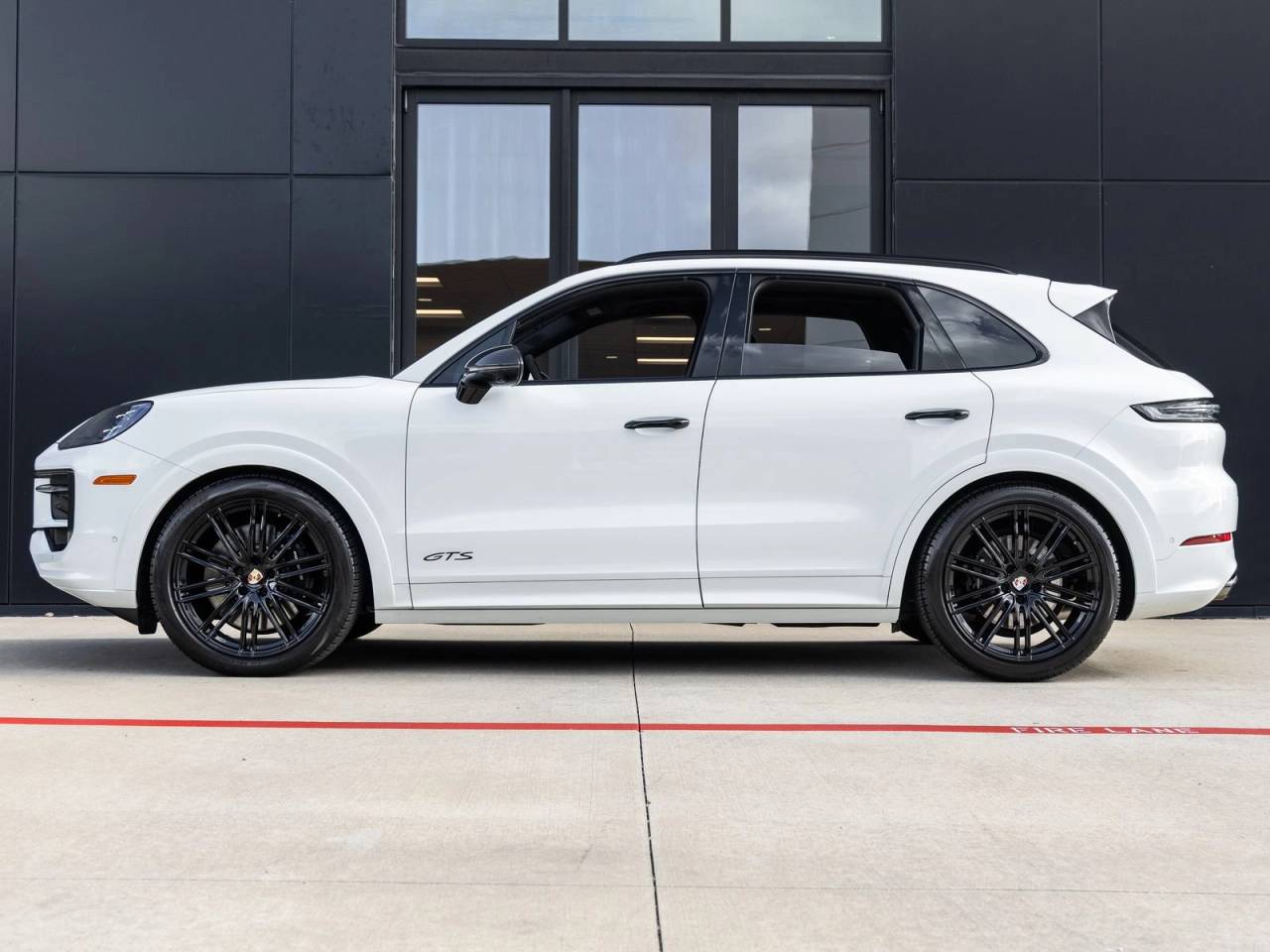 2025 Porsche Cayenne Cayenne GTS