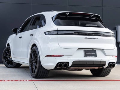 2025 Porsche Cayenne Cayenne GTS