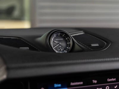 2025 Porsche Cayenne Cayenne GTS