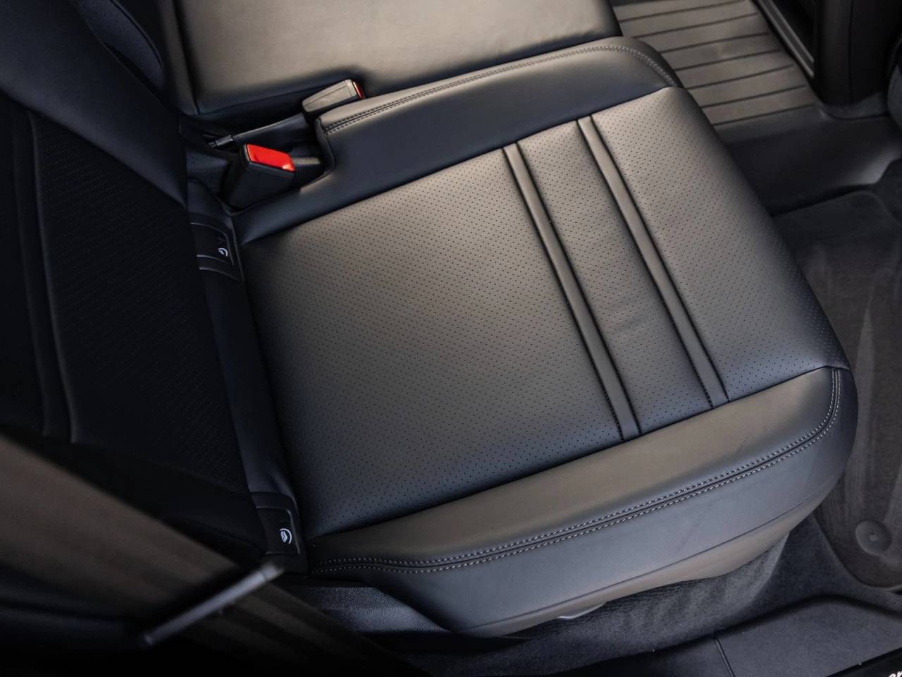2025 Porsche Cayenne Cayenne GTS