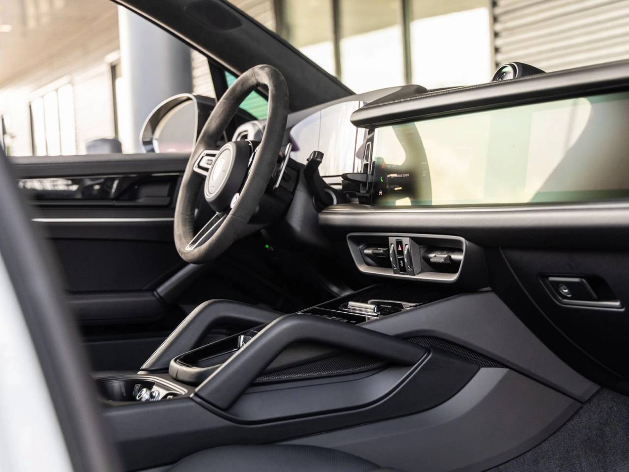2025 Porsche Cayenne Cayenne GTS