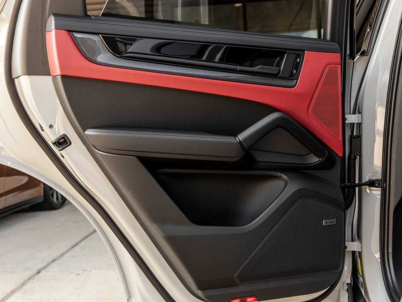 2025 Porsche Cayenne Cayenne GTS