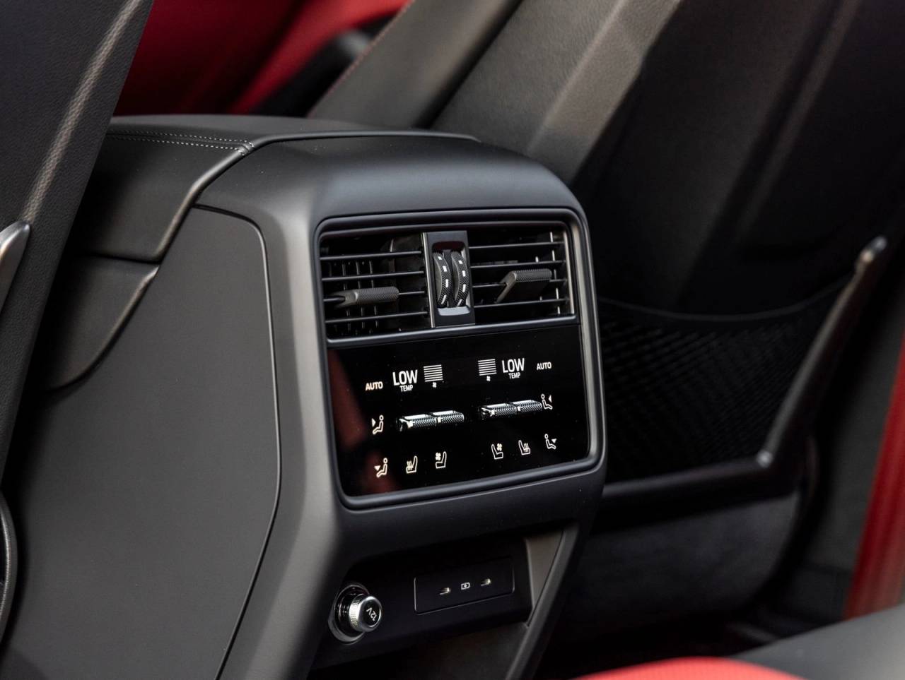 2025 Porsche Cayenne Cayenne GTS